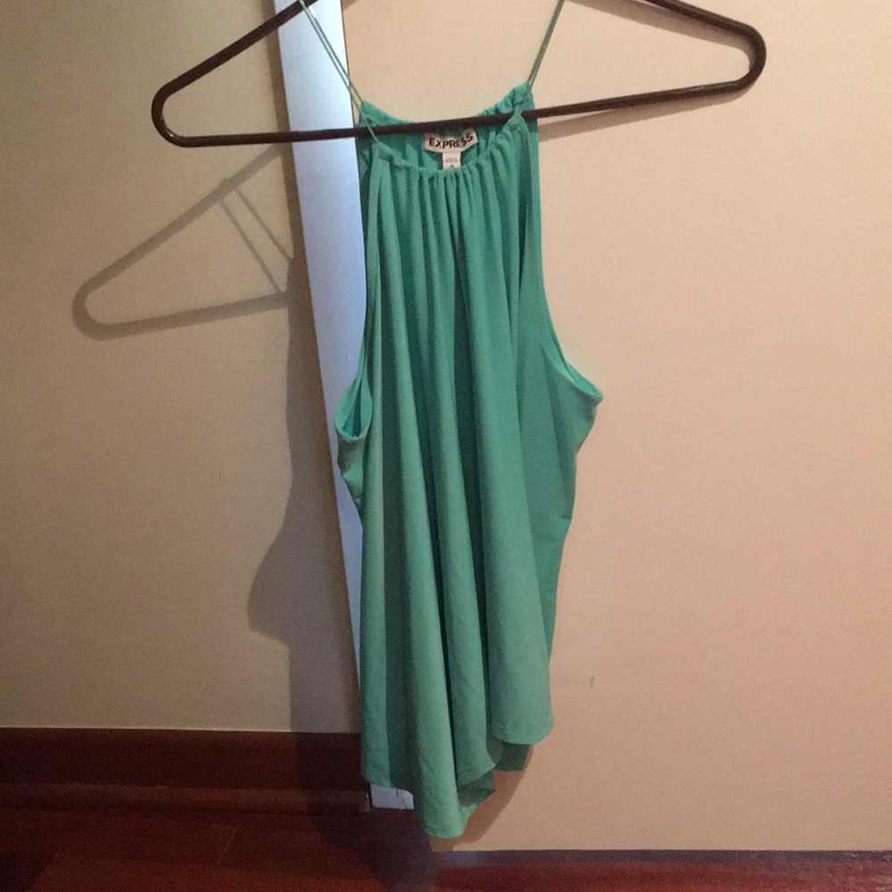 Express Tank Top - Picture 2 of 3